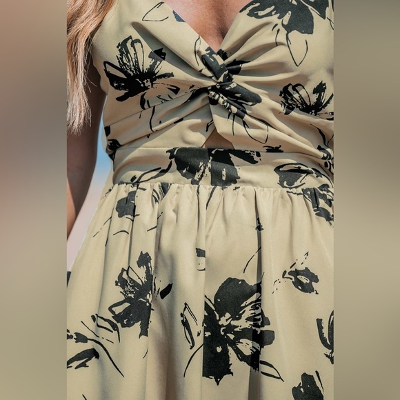 Cupshe Khaki Floral Sweetheart Twist Mini Dress Short Summer Sun Sz M - Picture 4 of 14